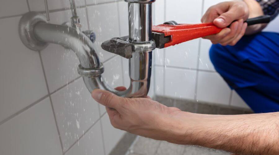 Indoor tankless water heater installation in Deaver, WY